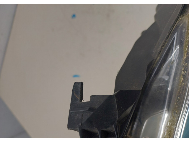 Фара передняя Citroen C1 2005-2014 правая