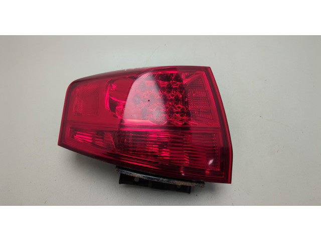 Задний фонарь          