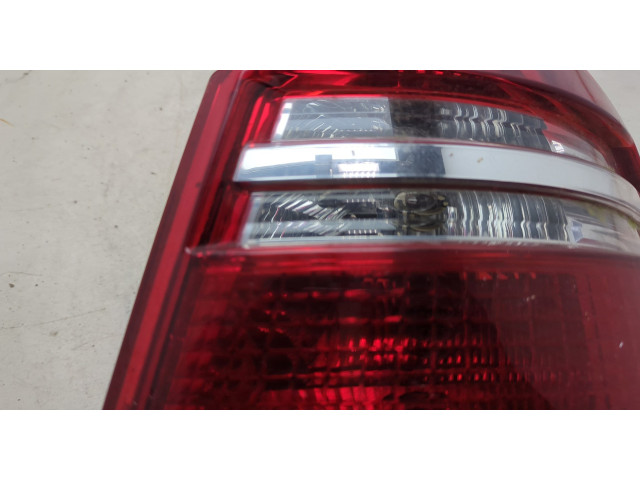 Задний фонарь          