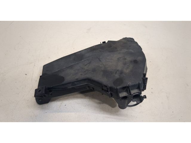 Блок предохранителей  Lexus LS460 2006-2012          4.6