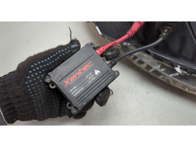 Фара передняя Chevrolet Volt 2010-2015 левая