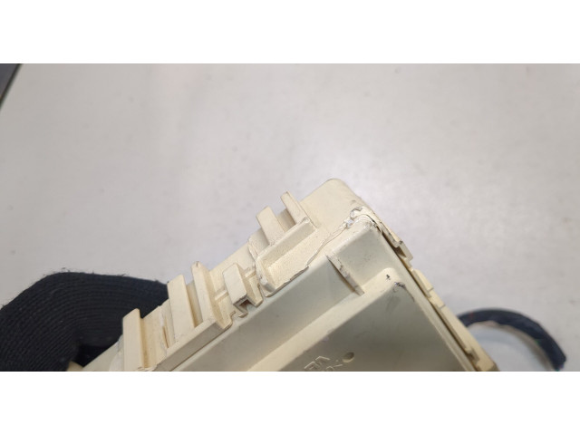 Блок предохранителей  KIA Ceed 2012-2018      91950A2140   