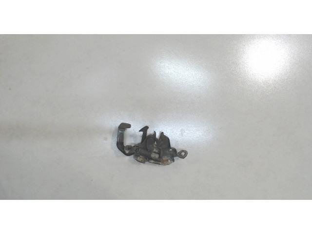 Замок капота Nissan Almera Tino