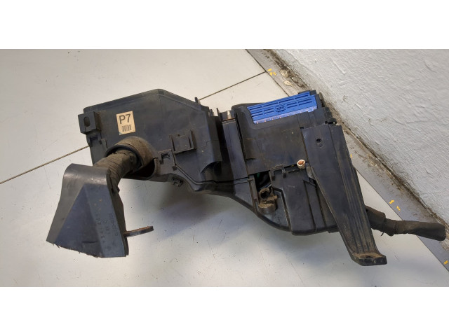 Блок предохранителей  Toyota Camry V40 2006-2011         