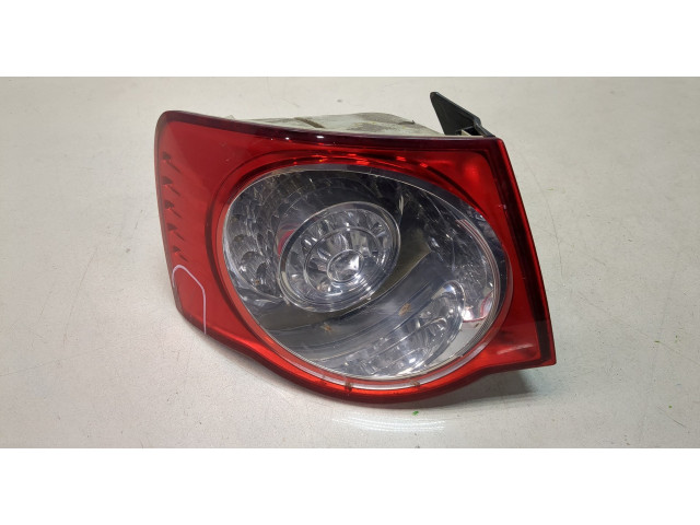 Задний фонарь 1K5945095M