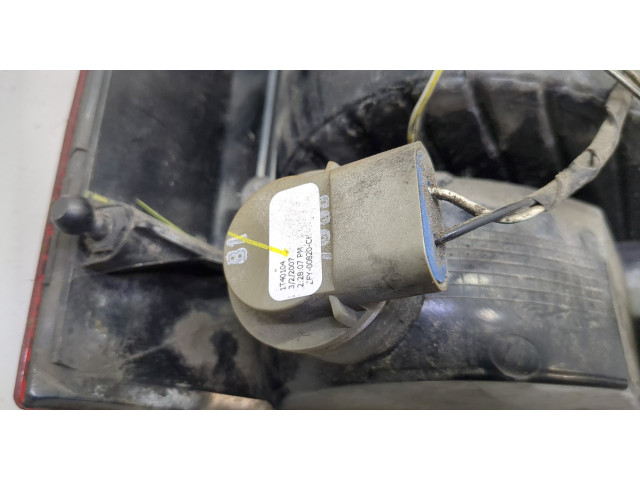 Задний фонарь     5303882AA     