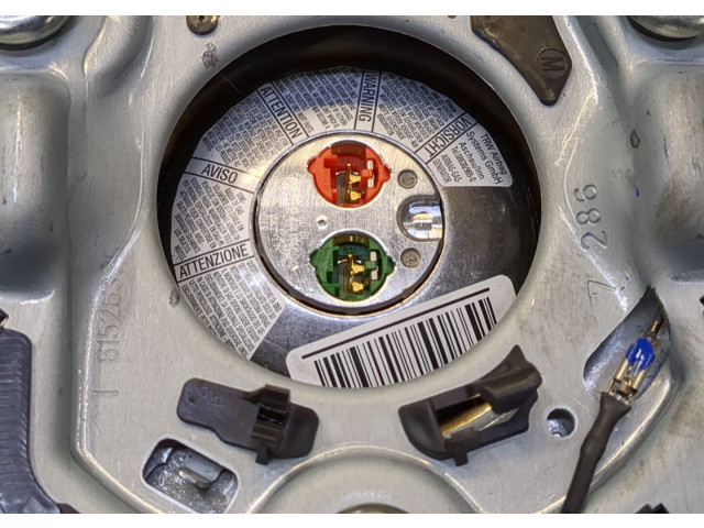 Подушка безопасности водителя Audi A6 (C6) 2005-2011