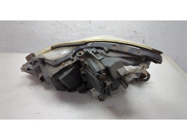 Фара передняя Lexus IS 2005-2016 правая