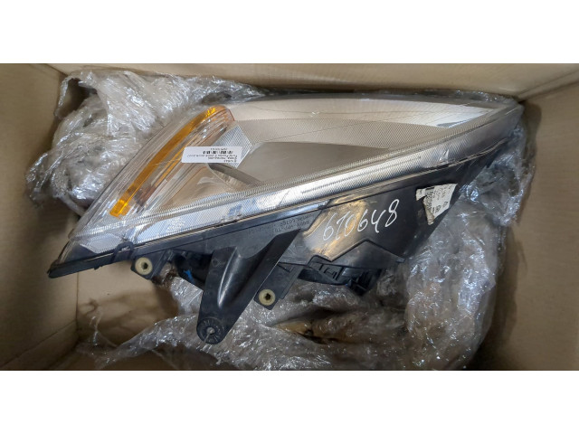 Фара передняя  Ford Focus 2 2005-2008 левая 