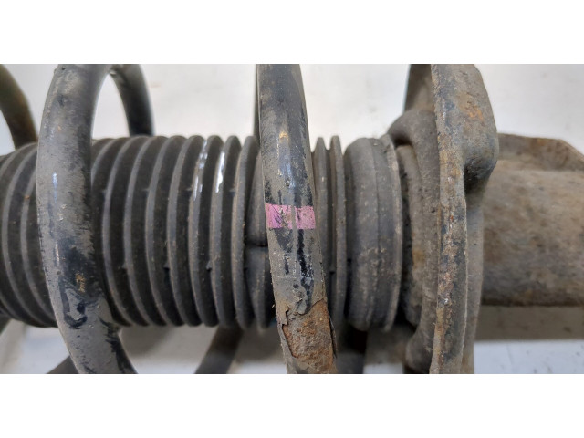 Стойка амортизатора  Volkswagen Golf 5 2003-2009      