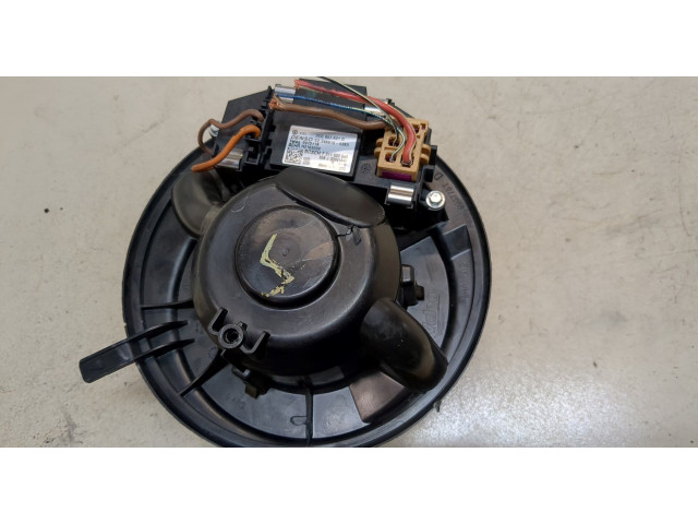Моторчик печки  Volkswagen Passat CC 2008-2012 3C0907521D, 2468105383    3C0907521D, 2468105383   
