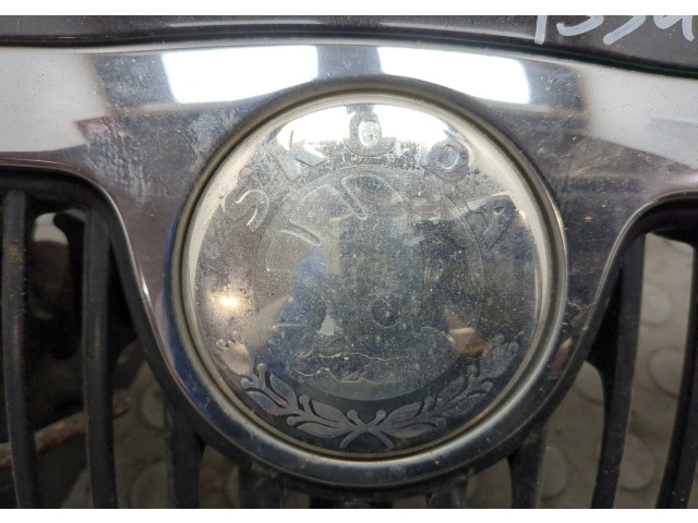 Решетка радиатора  Skoda Fabia 1999-2007          