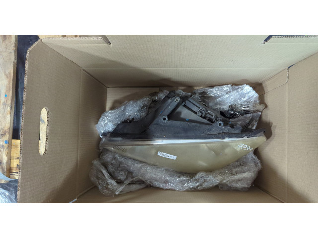 Фара передняя Ford Galaxy 2000-2006 левая