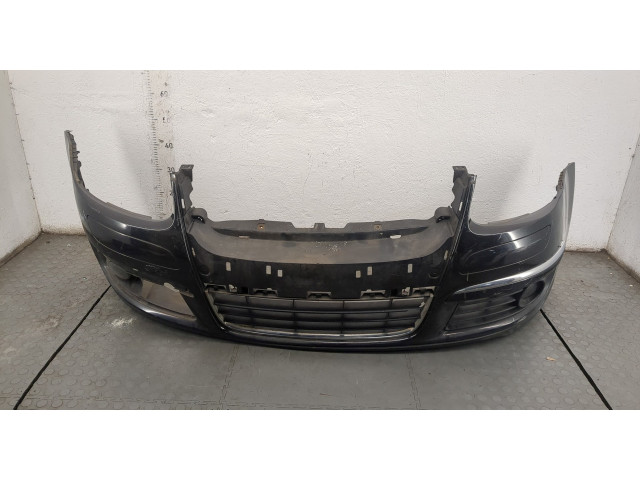Бампер Volkswagen Jetta 5 2004-2010 передний 1K0807217E