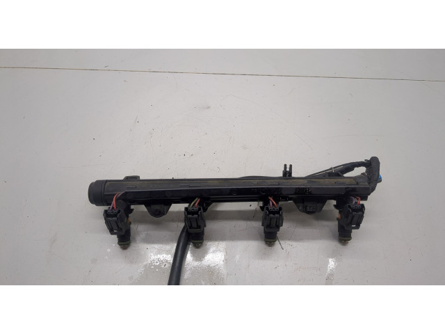 Форсунка топливная  Skoda Fabia 2007-2014    03C906031, 036133320C     