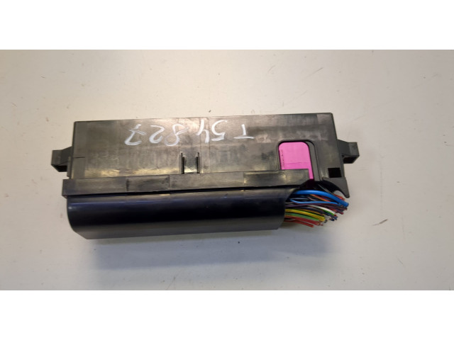 Блок предохранителей Skoda Fabia 2007-2014