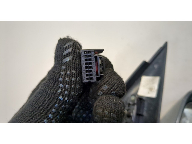 Зеркало боковое Audi Q3 2014-2018 правое