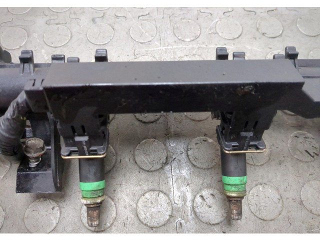 Форсунка топливная Volvo C30 2006-2013 30735755, 31375668