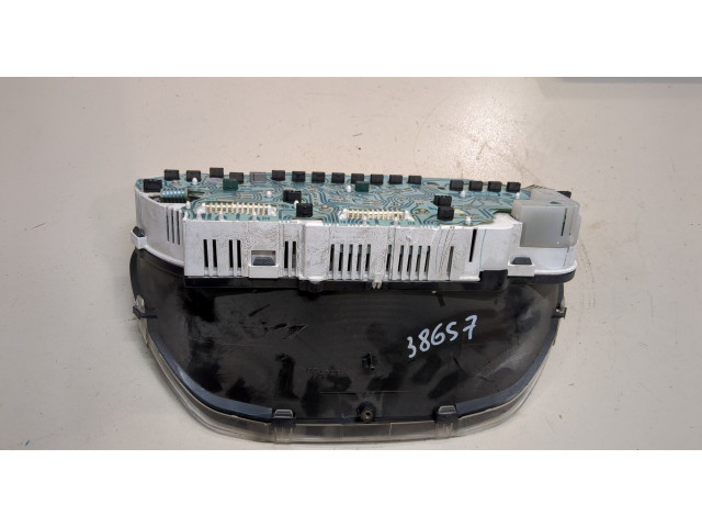 Панель приборов  Volvo S40 / V40 1995-2004            