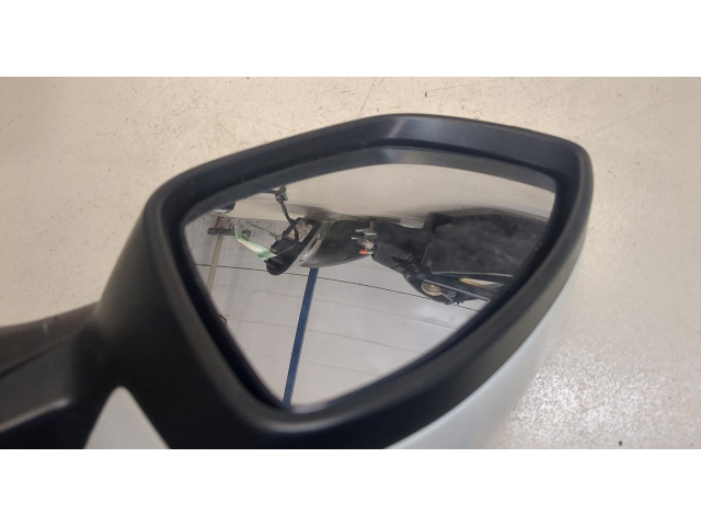 Зеркало боковое  Peugeot 2008 2019-2023  левое            