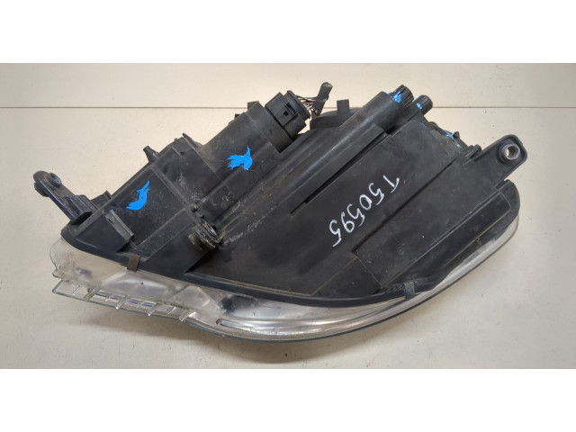 Фара передняя  Volkswagen Passat CC 2008-2012 правая 