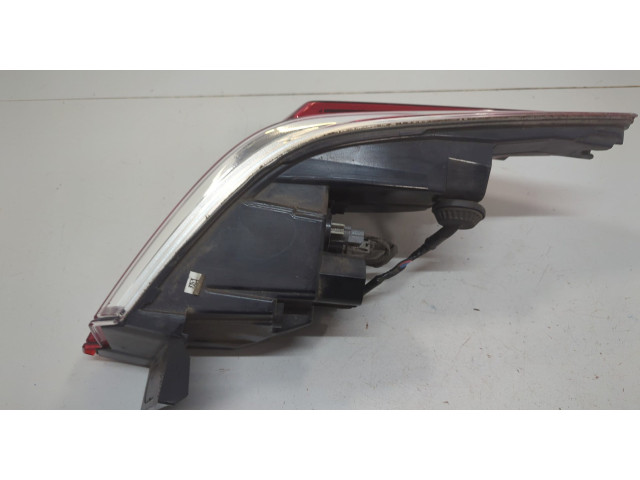 Задний фонарь          