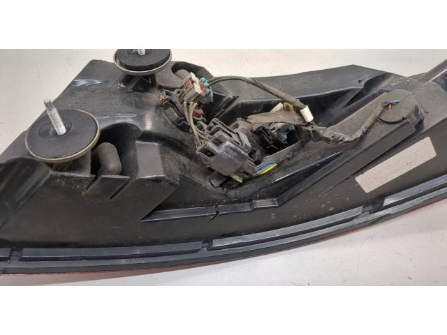 Задний фонарь