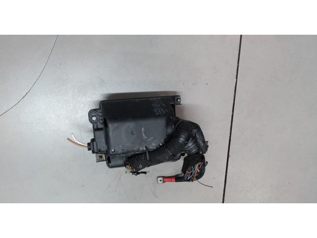 Блок предохранителей  Fiat Doblo 2010-2015      51839437, 51839436    1.6