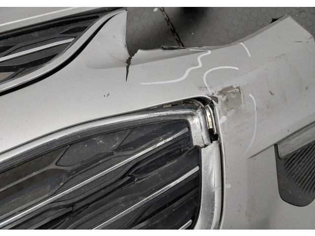 Бампер  Chevrolet Malibu 2015-2018 передний   84042377