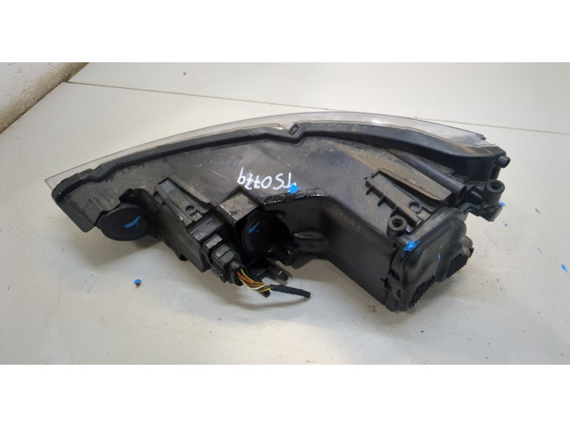 Фара передняя  Audi A1 (8X) 2010-2014 правая 