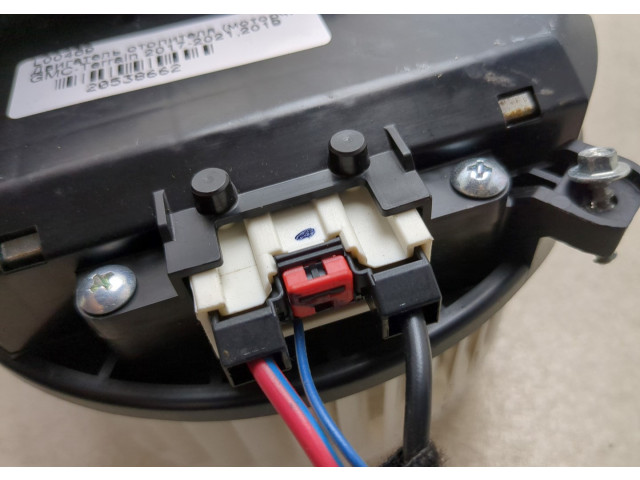 Моторчик печки GMC Terrain 2017-2021 16475725 16475725