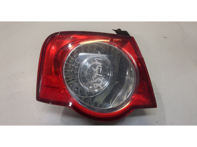 Задний фонарь          