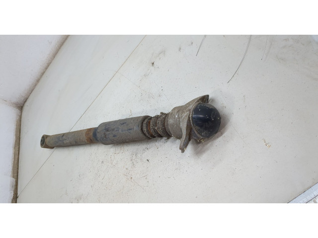 Стойка амортизатора Skoda Rapid