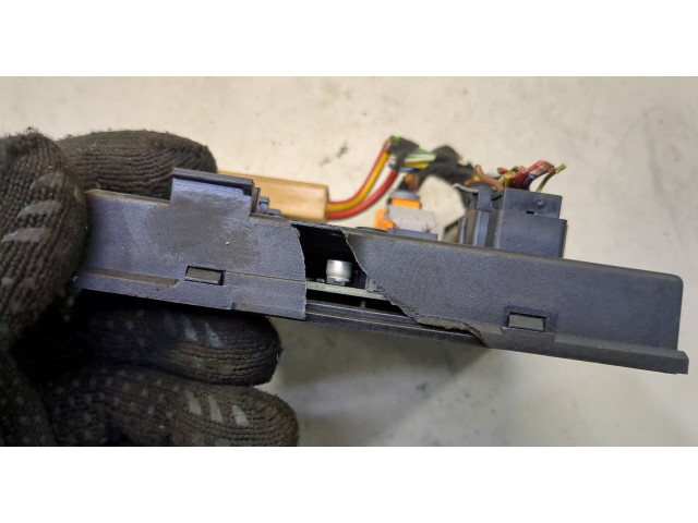 Блок комфорта Audi A6 (C6) 2005-2011 4f0907279