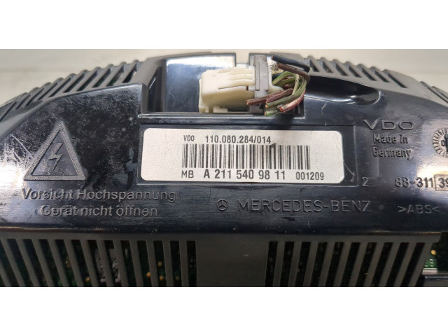 Панель приборов  Mercedes E W211 2002-2009       A2115409811     