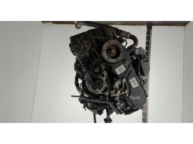 Форсунка топливная Volvo S40 2004-