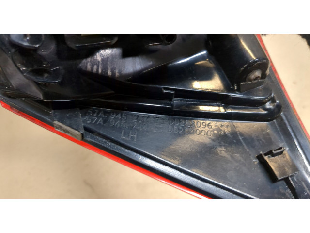 Задний фонарь          