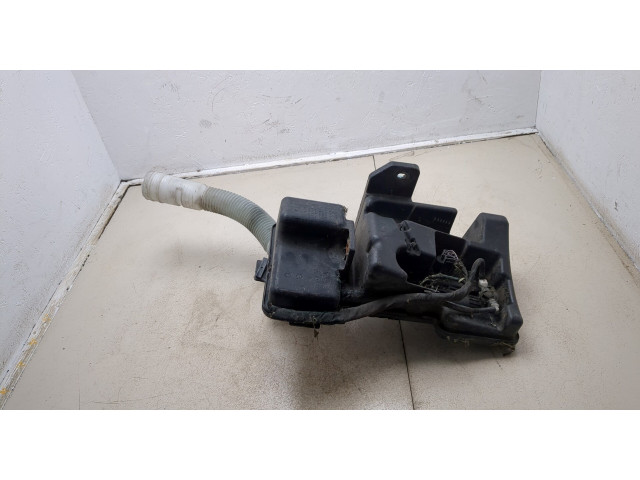 Бачок омывателя Volkswagen Tiguan 2007-2011