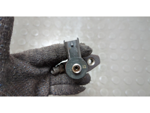 Форсунка топливная  KIA Sorento BL 2002-2011    338004A500, 0445110275     