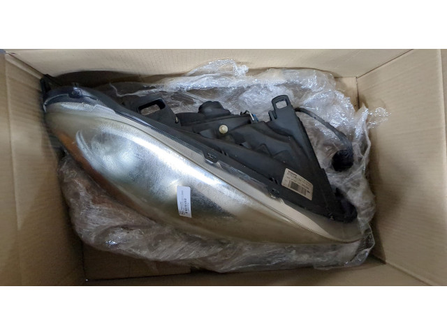 Фара передняя  Volvo XC60 2008-2017 правая 