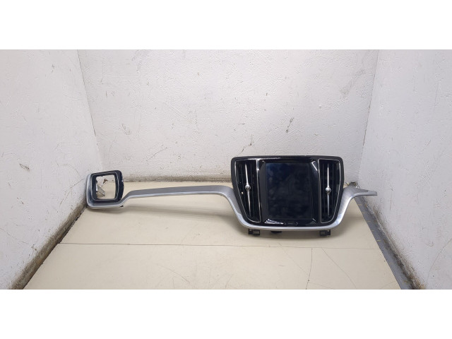 Дисплей бортового компьютера Volvo S60 2018-