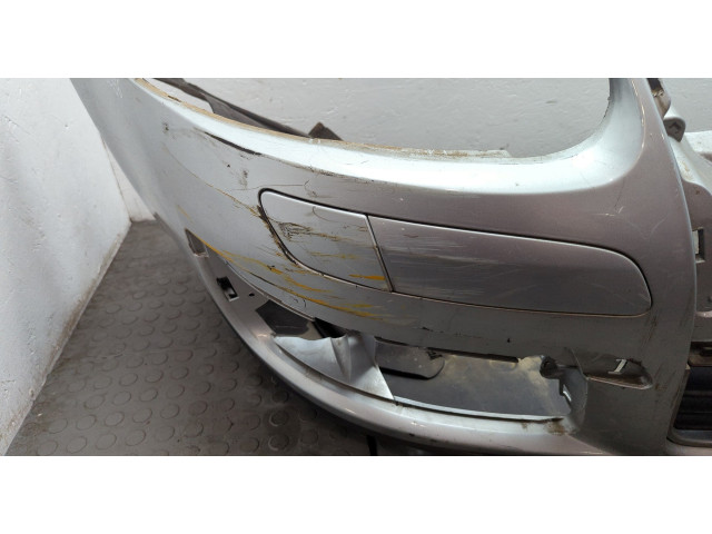 Бампер Volkswagen Golf 5 2003-2009 передний 1K0807217E