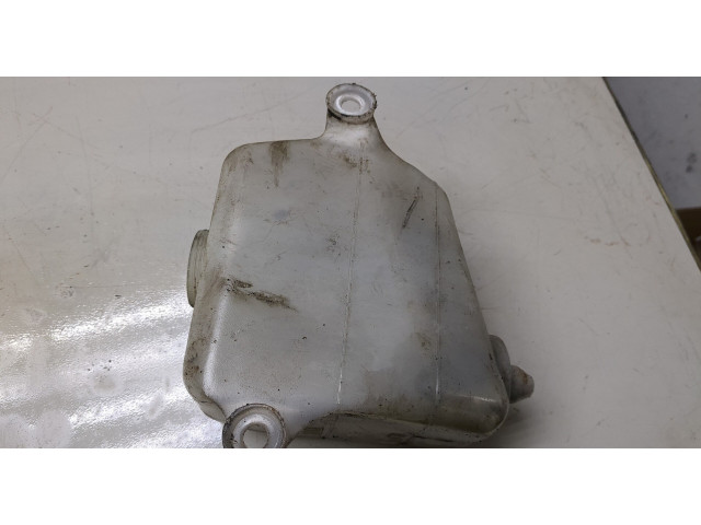 Бачок расширительный  Mitsubishi L200 1996-2006     2.5