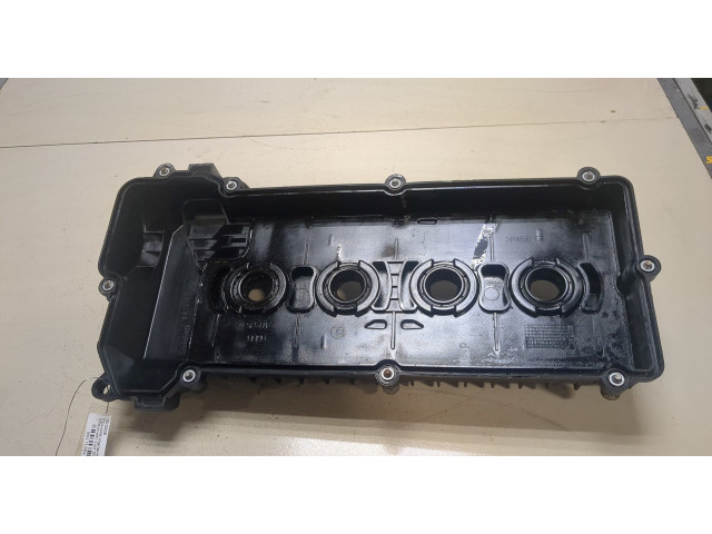 Клапанная крышка двигателя ДВС  Mitsubishi Colt 2008-2012 1.3     