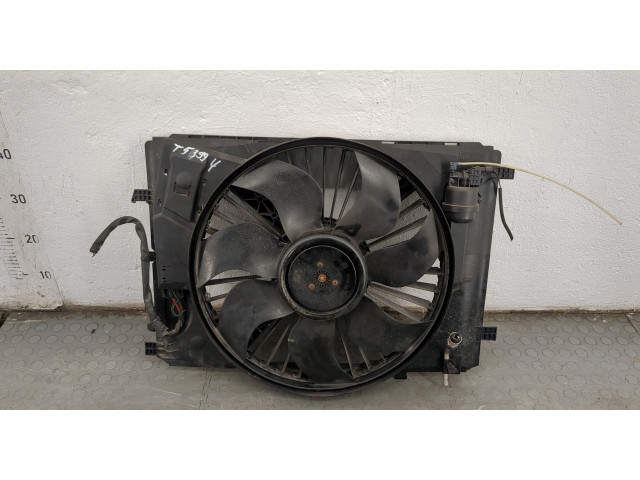 Вентилятор радиатора  Mercedes C W204 2006-2015           