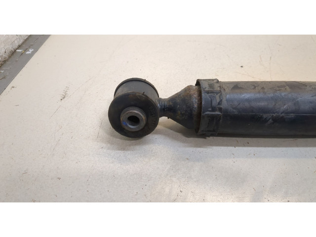 Стойка амортизатора  Peugeot 2008 2016-2019      