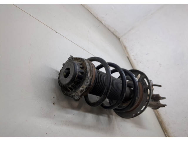 Стойка амортизатора Cadillac XT4