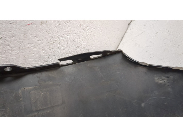 Бампер  Volkswagen Touareg 2010-2014 задний   