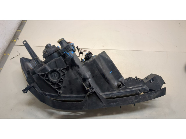 Фара передняя Mazda 3 (BK) 2003-2009 левая