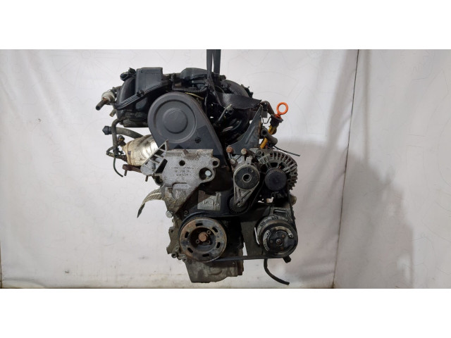 Клапанная крышка двигателя ДВС  Audi A3 (8P) 2004-2008 1.6     